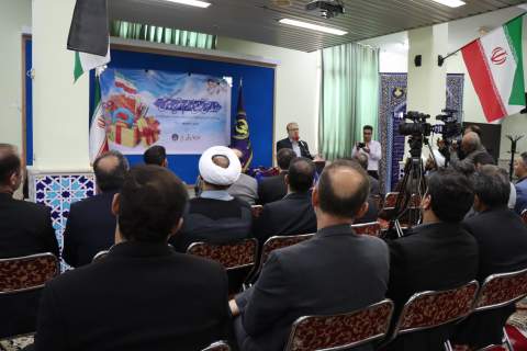 برگزاری رزمایش توزیع لوازم التحریر و کفش ویژه ۸۲۹ دانش آموز خانواده های زندانی تحت حمایت کمیته امداد