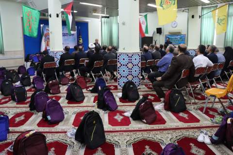 برگزاری رزمایش توزیع لوازم التحریر و کفش ویژه ۸۲۹ دانش آموز خانواده های زندانی تحت حمایت کمیته امداد