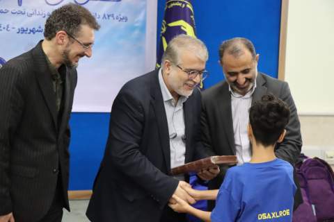 برگزاری رزمایش توزیع لوازم التحریر و کفش ویژه ۸۲۹ دانش آموز خانواده های زندانی تحت حمایت کمیته امداد