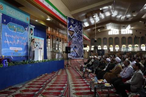 رزمایش اهداء 313 سری جهیزیه و 800 بسته لوازم التحریر 1402/07/03